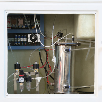 Klimatyczna komora do badania korozji solnej z włókna szklanego Ciągła kabina do natryskiwania solą